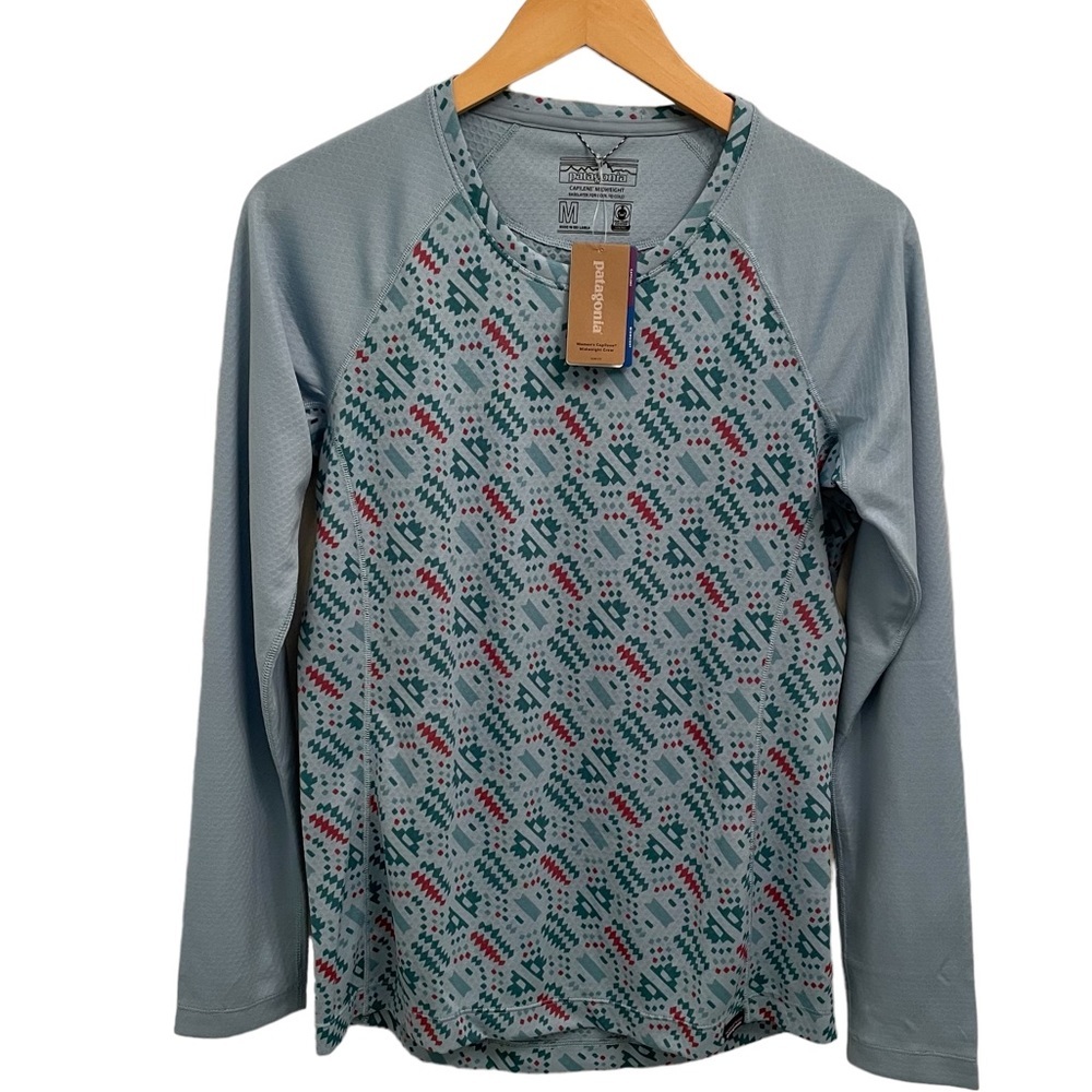 NWT Patagonia Capilene Midweight Crew Top Sz M Baselayer Icefall Big Sky Blue